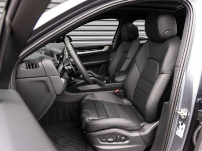 2026 Porsche Cayenne Coupe