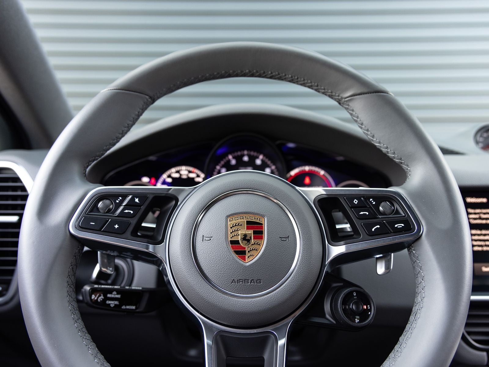 2023 Porsche Cayenne Cayenne Coupe