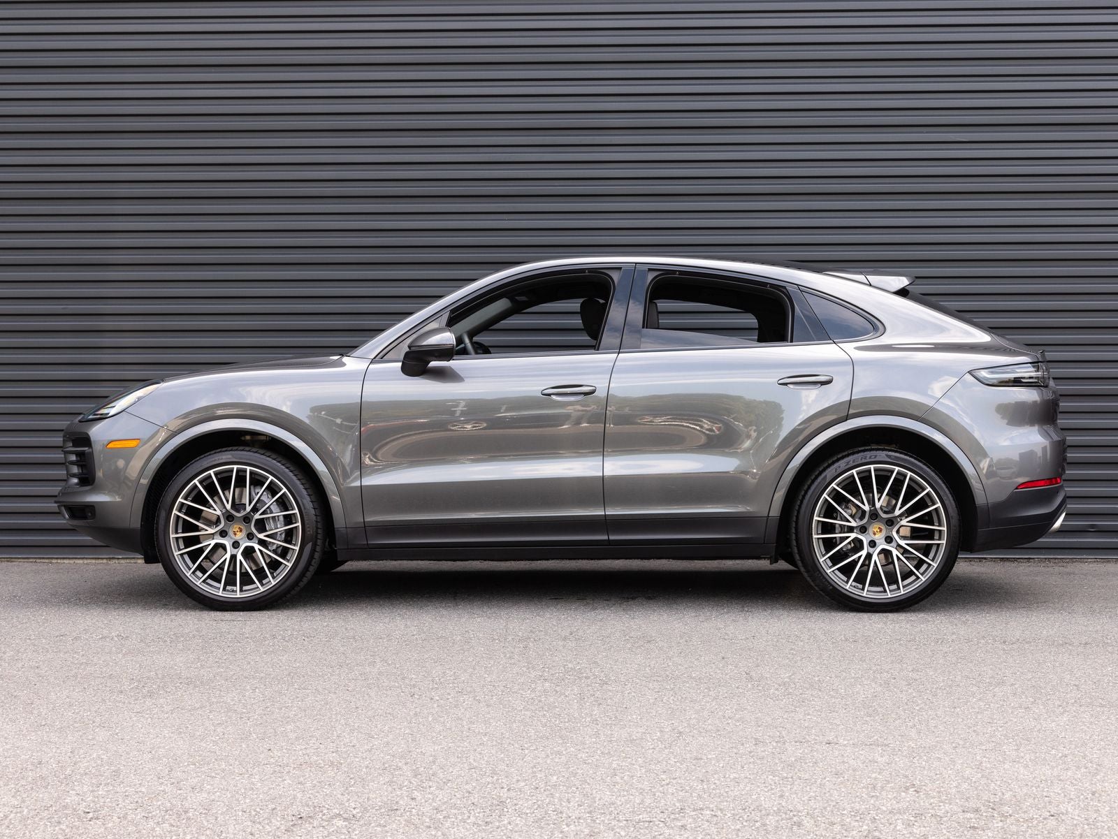 2023 Porsche Cayenne Cayenne Coupe