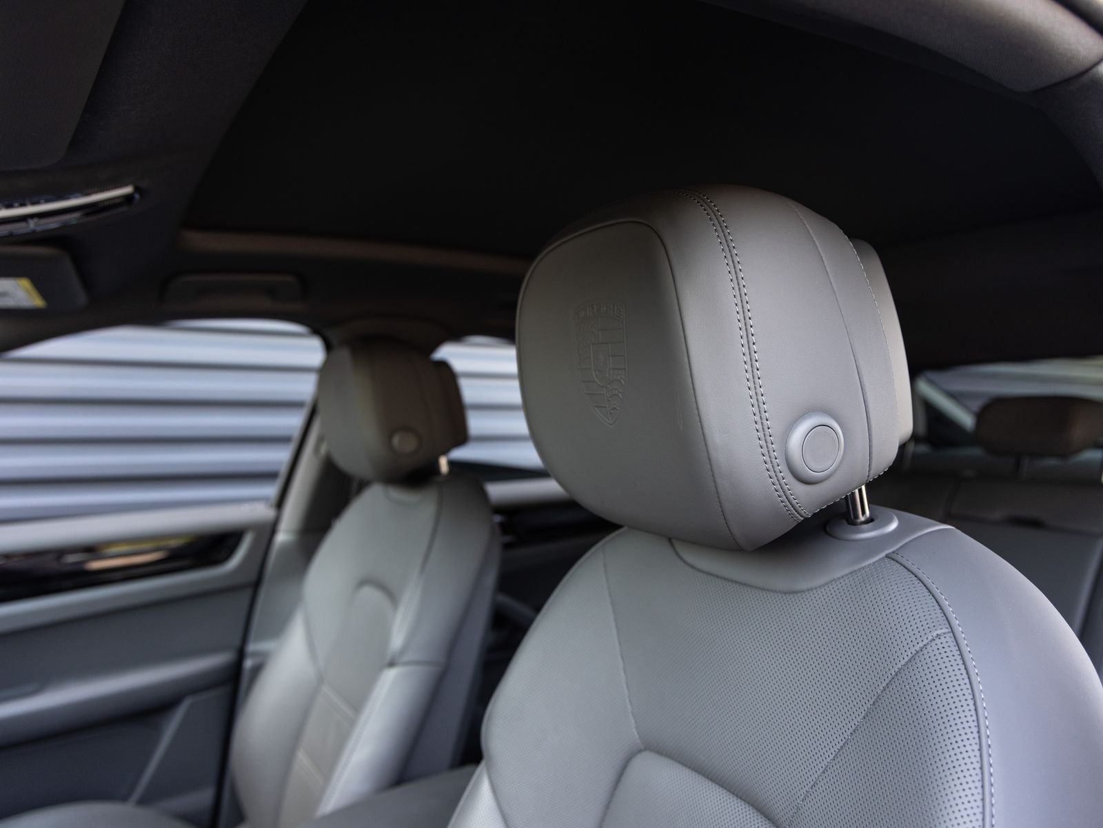 2023 Porsche Cayenne Cayenne Coupe