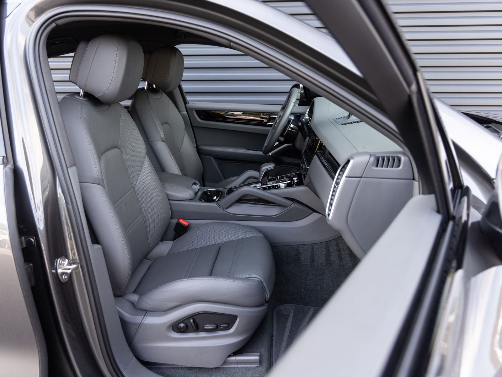 2023 Porsche Cayenne Cayenne Coupe