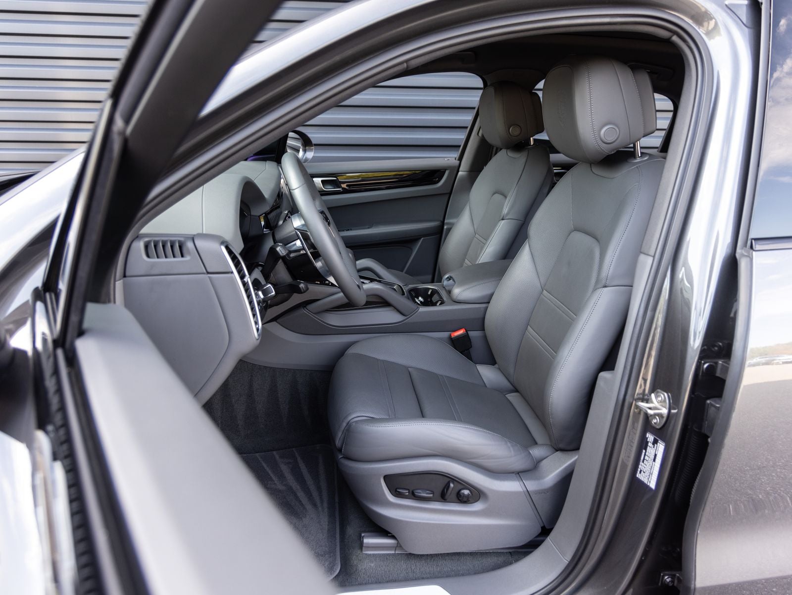 2023 Porsche Cayenne Cayenne Coupe