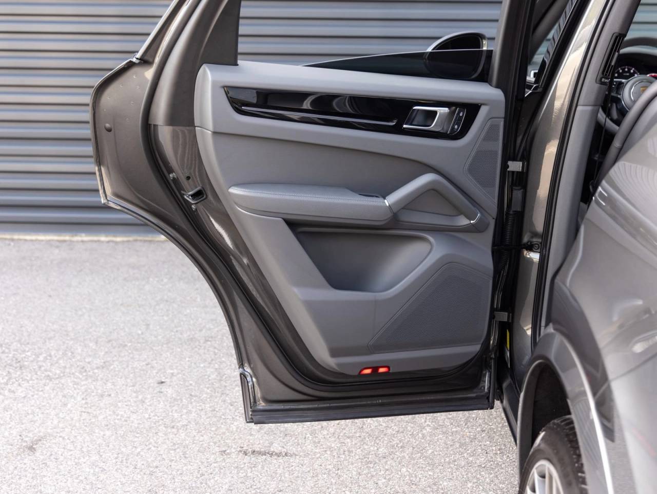 2023 Porsche Cayenne Cayenne Coupe