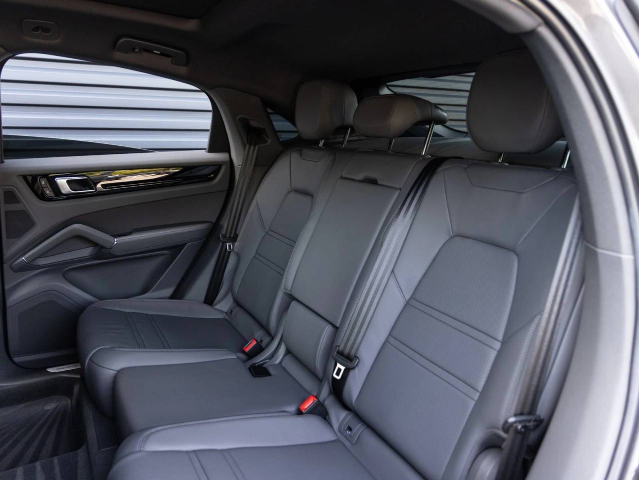 2023 Porsche Cayenne Cayenne Coupe