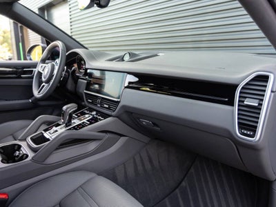 2023 Porsche Cayenne Cayenne Coupe