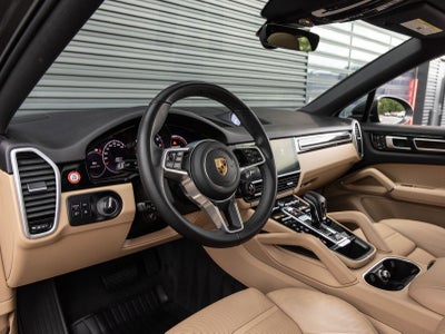 2022 Porsche Cayenne Coupe