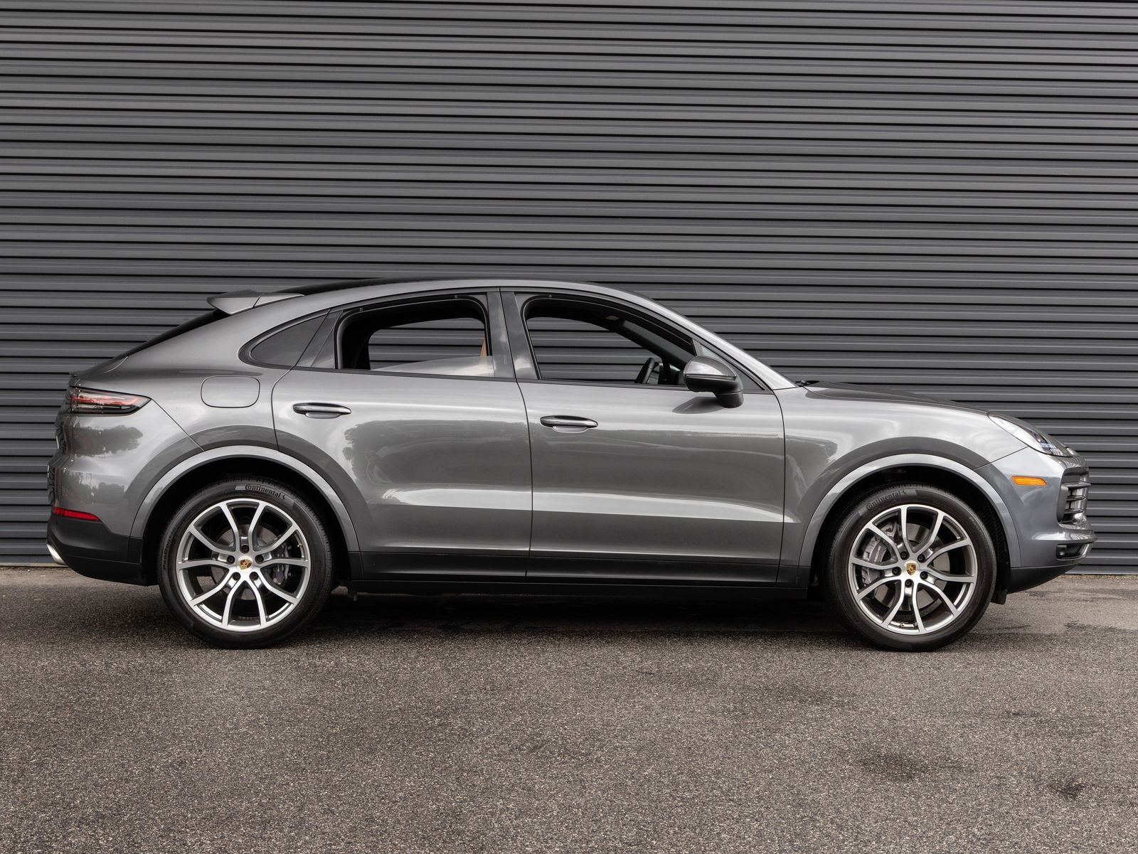 2022 Porsche Cayenne Coupe