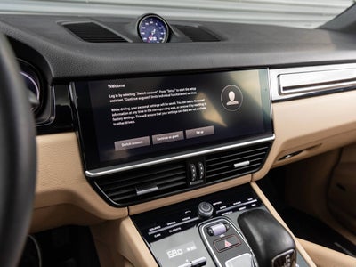 2022 Porsche Cayenne Coupe