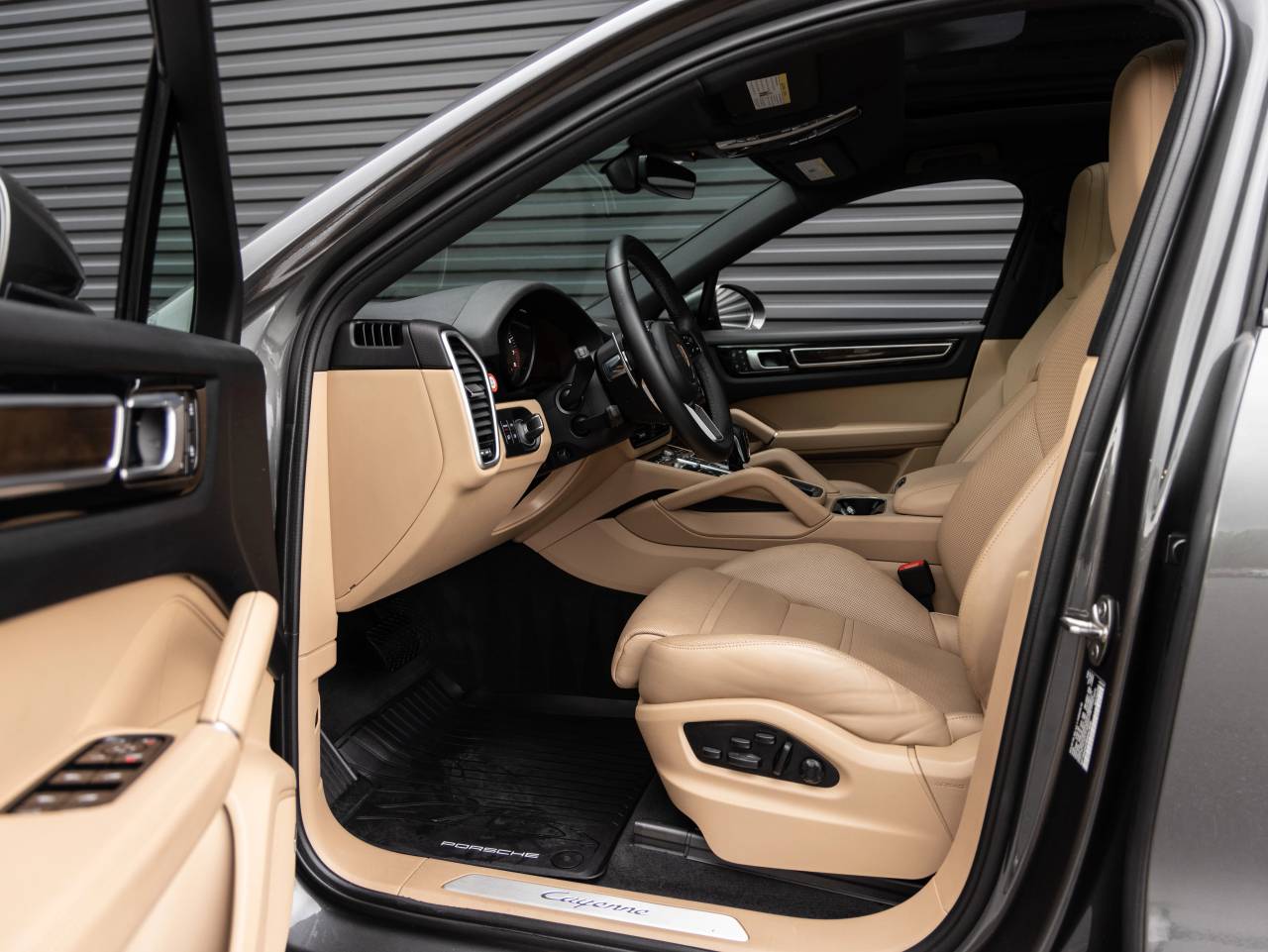 2022 Porsche Cayenne Coupe