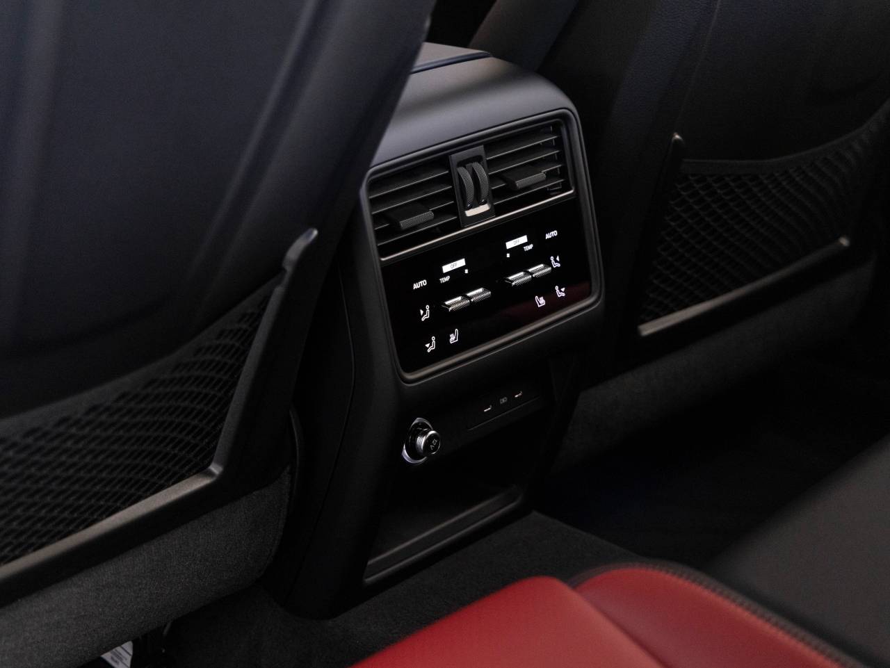 2025 Porsche Cayenne Cayenne Coupe