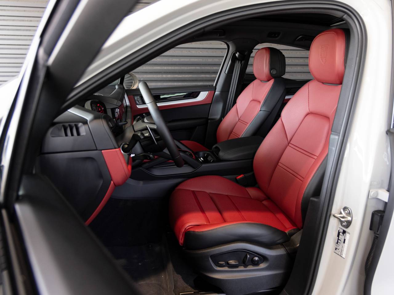 2025 Porsche Cayenne Cayenne Coupe