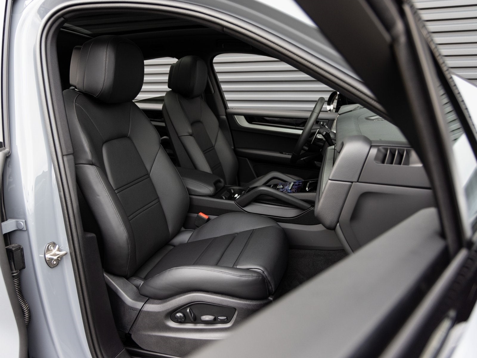 2026 Porsche Cayenne Cayenne Coupe