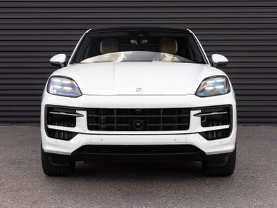 2025 Porsche Cayenne Coupe