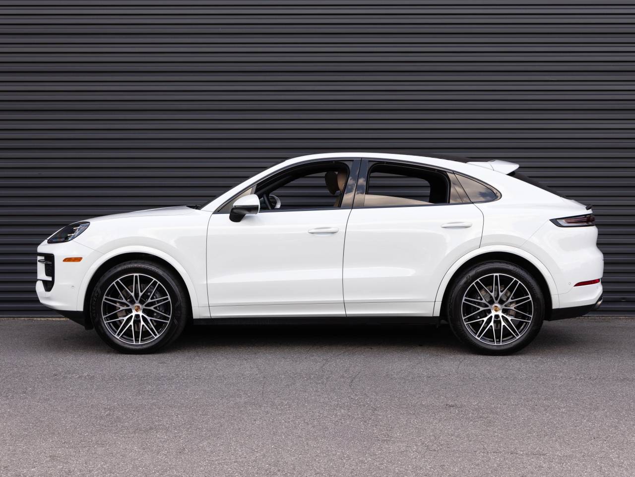 2025 Porsche Cayenne Coupe