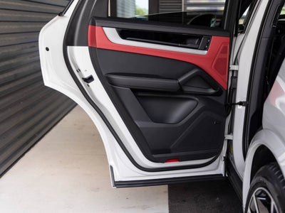 2026 Porsche Cayenne Cayenne Coupe