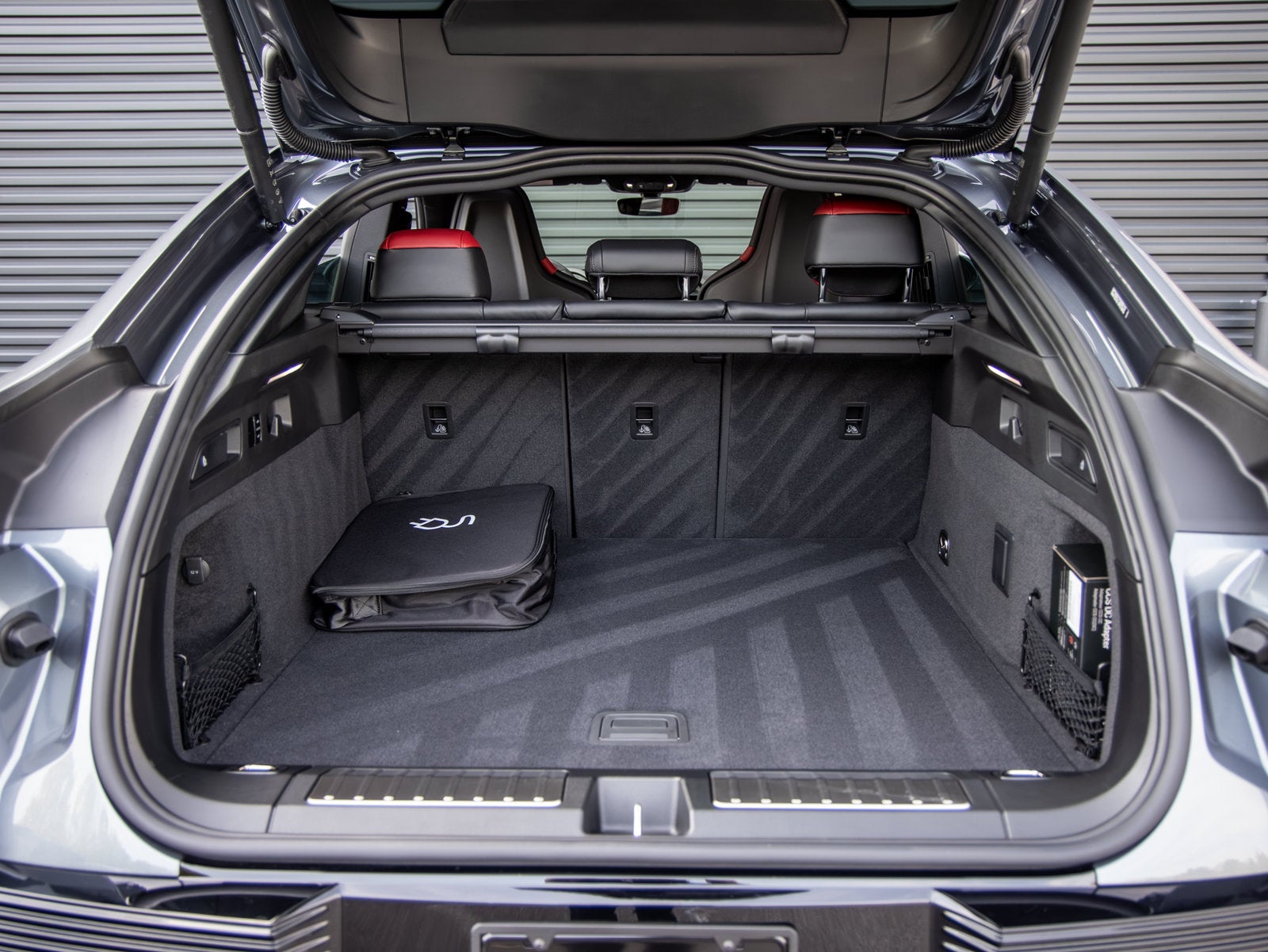 2026 Porsche Cayenne Cayenne Coupe Electric