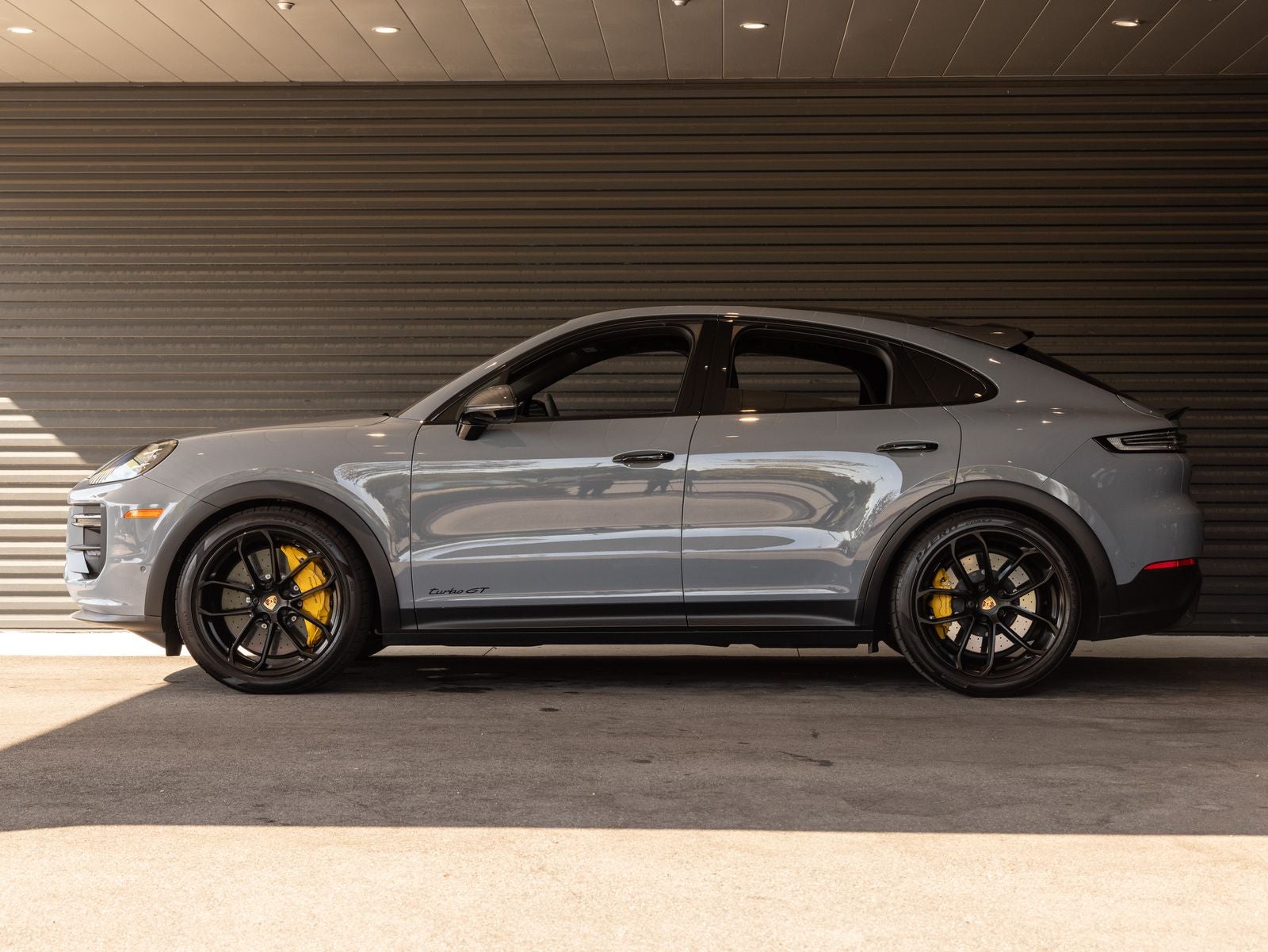 2024 Porsche Cayenne Turbo GT