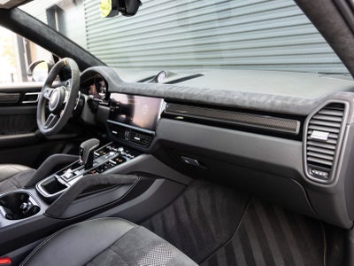 2022 Porsche Cayenne Cayenne Turbo GT