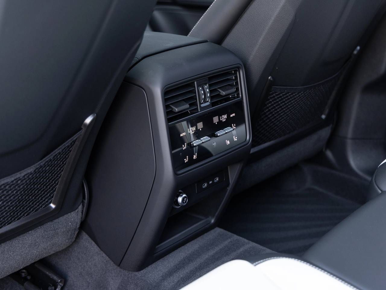 2026 Porsche Cayenne Cayenne S Coupe