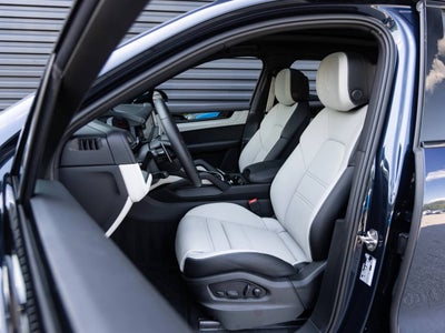 2026 Porsche Cayenne Cayenne S Coupe