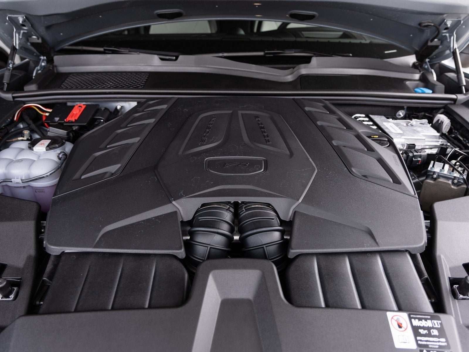 2026 Porsche Cayenne Cayenne S Coupe