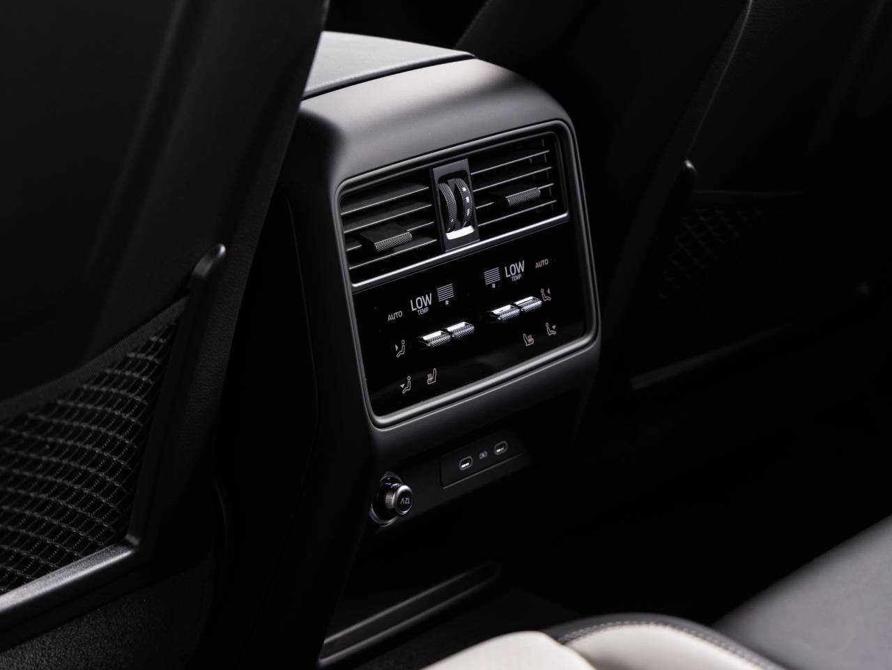 2026 Porsche Cayenne Cayenne S Coupe