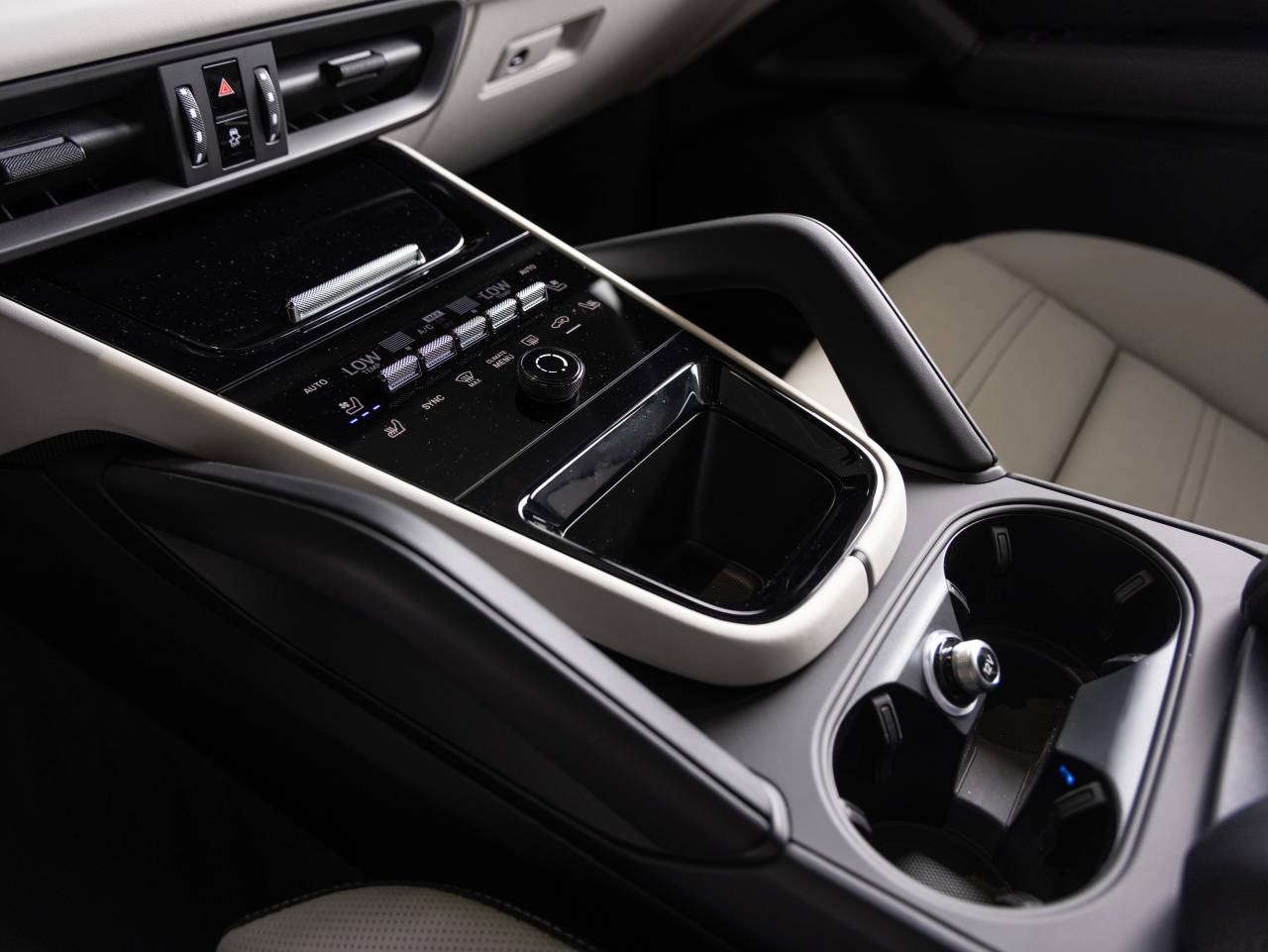 2026 Porsche Cayenne Cayenne S Coupe