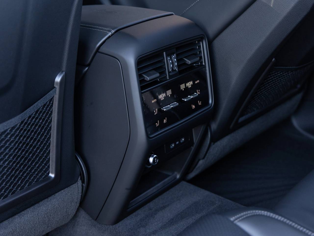 2026 Porsche Cayenne Cayenne Turbo E-Hybrid Coupe