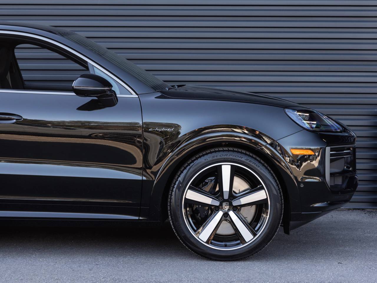 2026 Porsche Cayenne Cayenne Turbo E-Hybrid Coupe