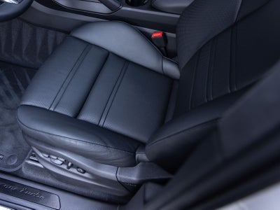 2026 Porsche Cayenne Turbo E-Hybrid Coupe