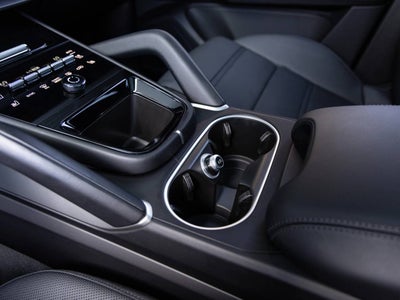 2026 Porsche Cayenne Turbo E-Hybrid Coupe