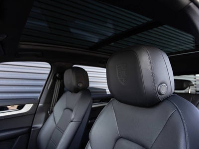 2026 Porsche Cayenne Turbo E-Hybrid Coupe