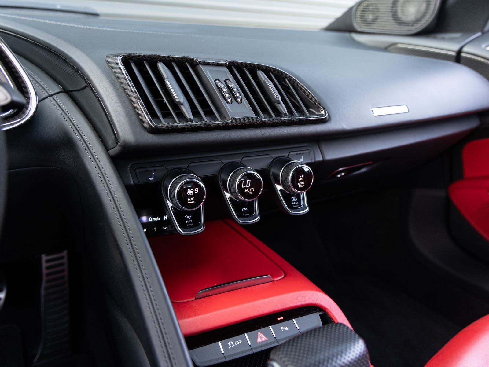 2018 Audi R8 Spyder V10 plus