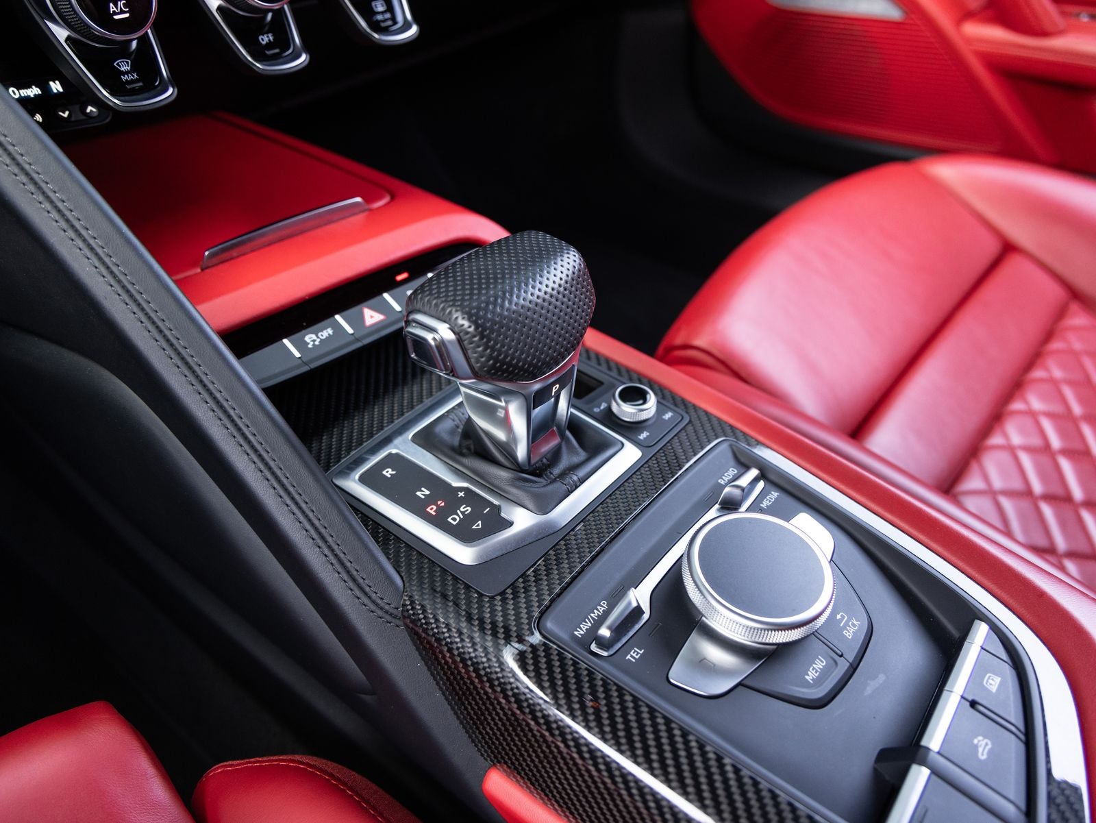 2018 Audi R8 Spyder V10 plus