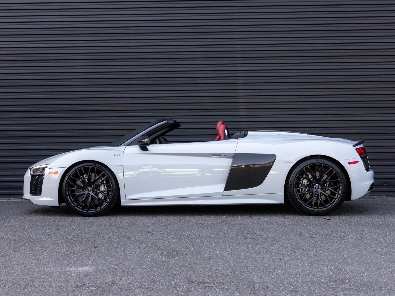 2018 Audi R8 Spyder V10 plus