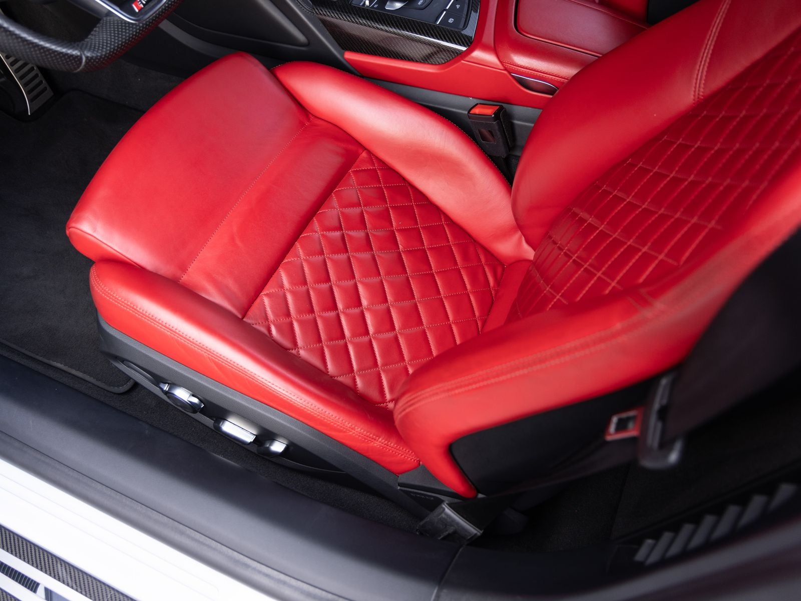 2018 Audi R8 Spyder V10 plus