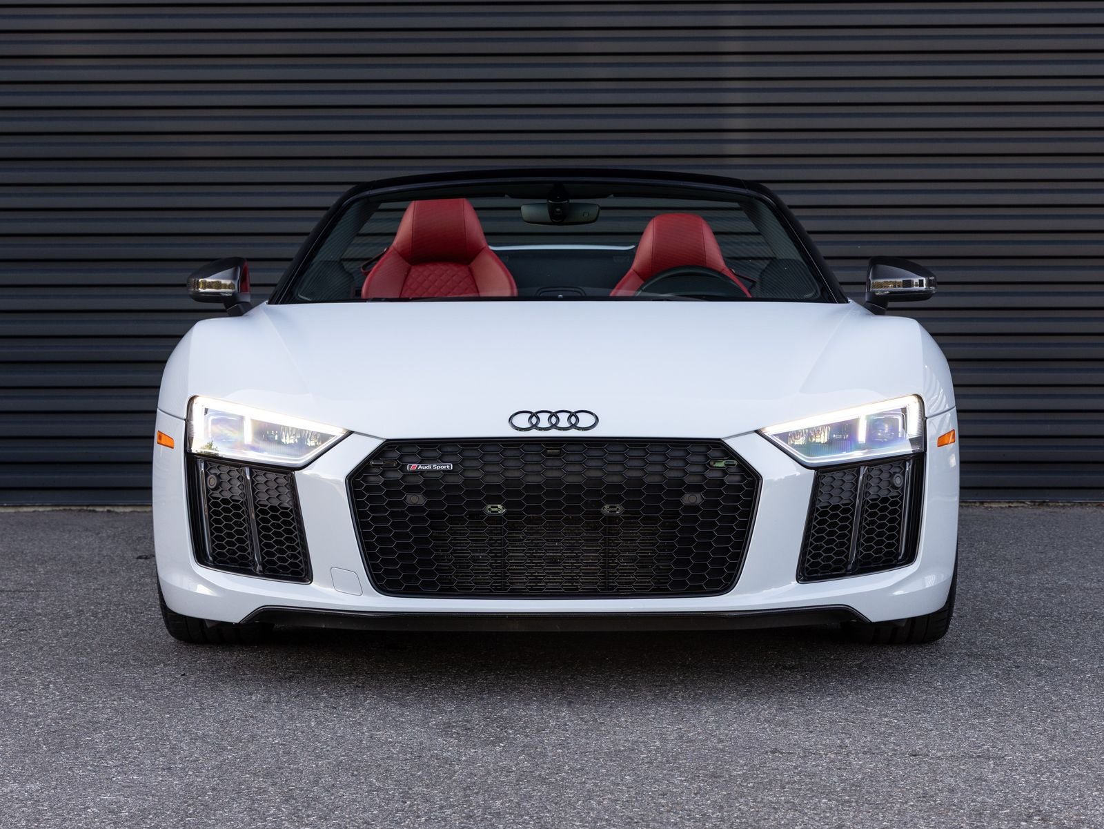 2018 Audi R8 Spyder V10 plus