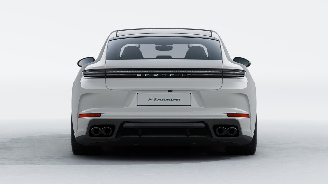 2027 Porsche Panamera Panamera 4
