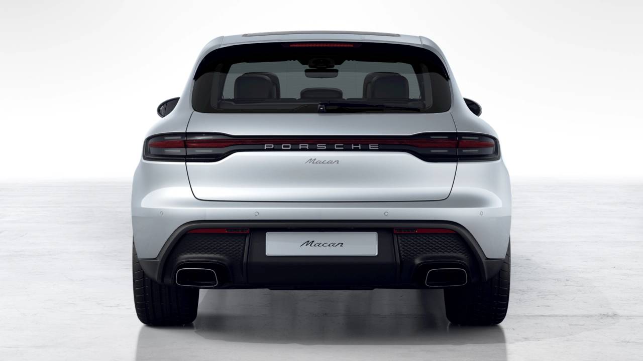 2026 Porsche Macan AWD