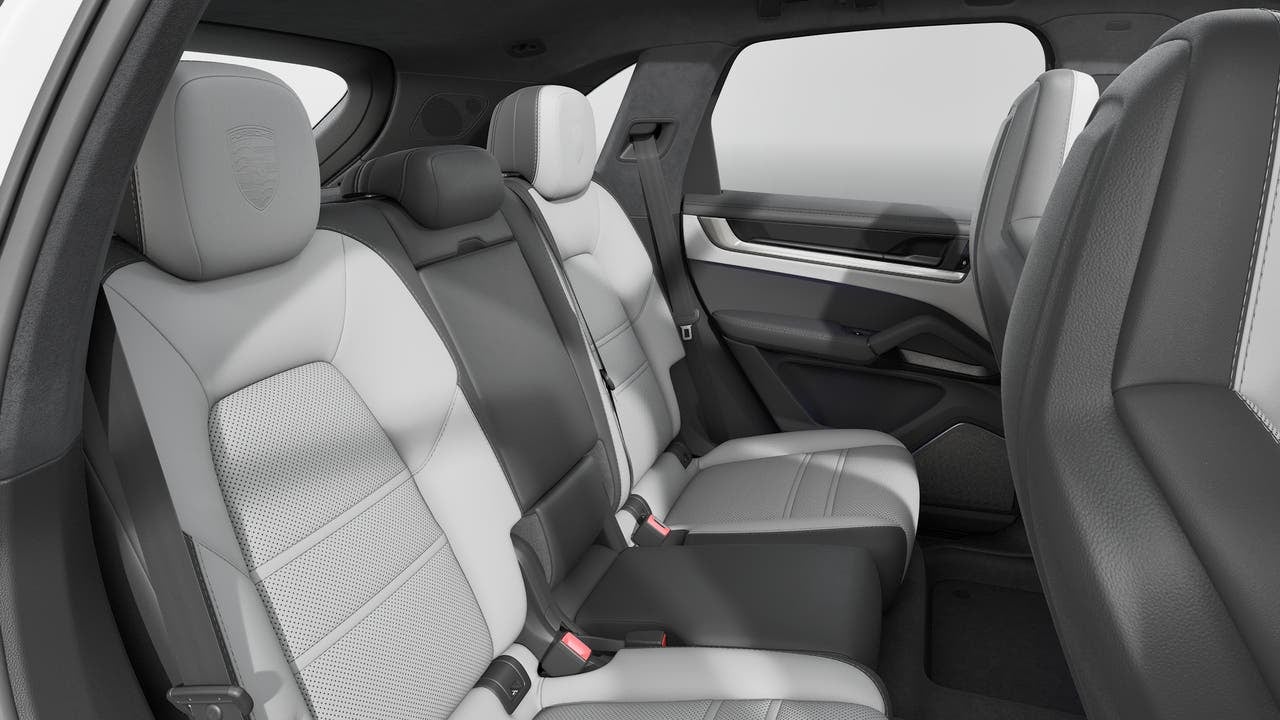 2026 Porsche Cayenne Cayenne GTS