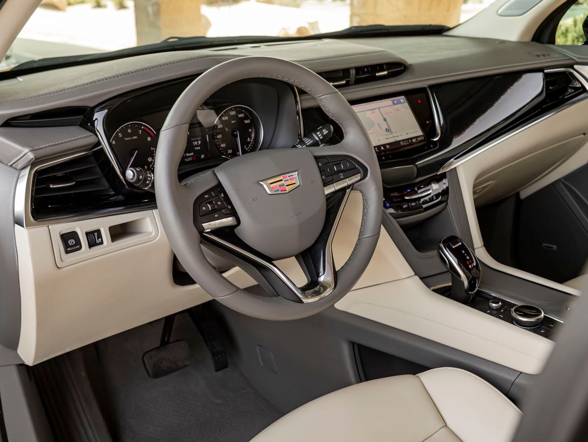 2025 Cadillac XT6 Premium Luxury