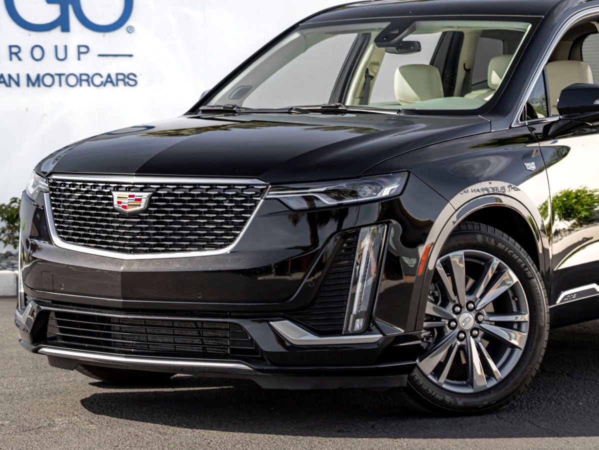 2025 Cadillac XT6 Premium Luxury