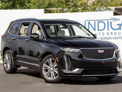 2025 Cadillac XT6 Premium Luxury