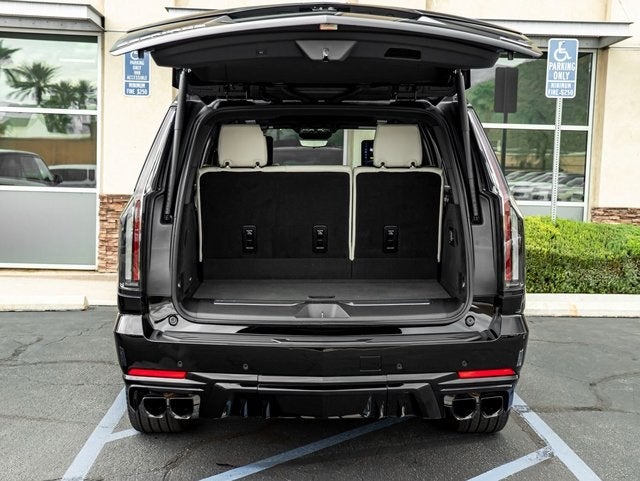 2025 Cadillac Escalade V-Series
