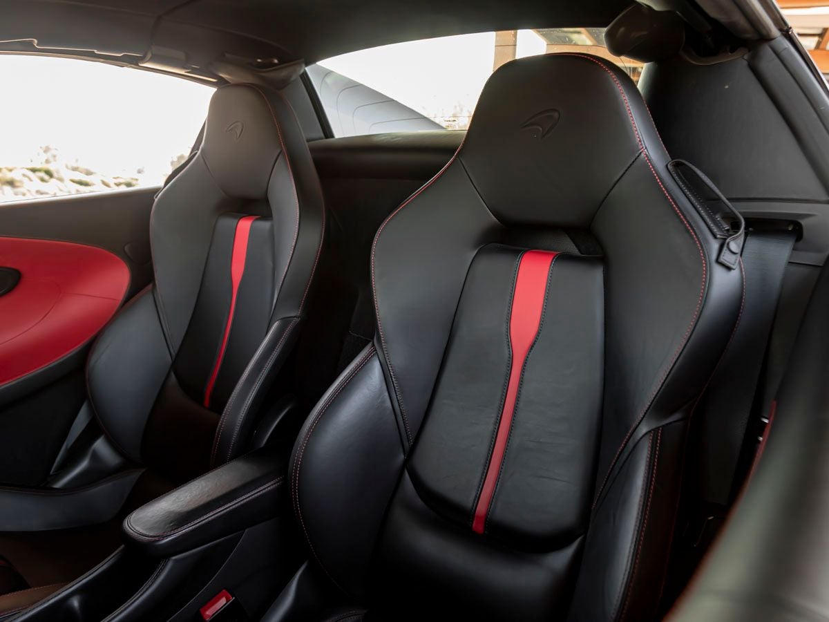 2019 McLaren 570S Base