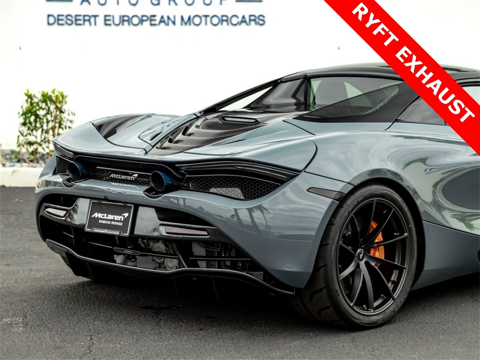 2023 McLaren 720S Performance