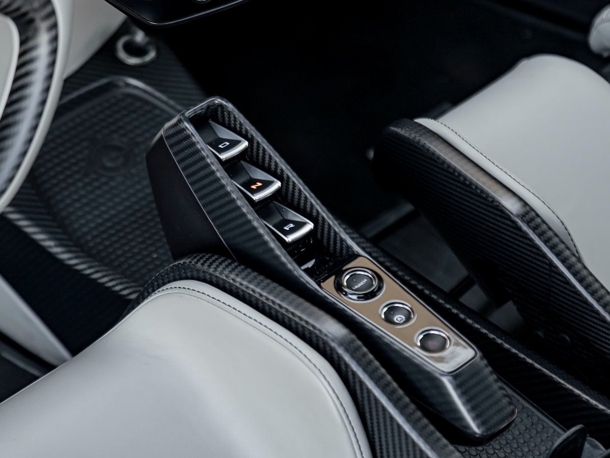 2019 McLaren Senna Base