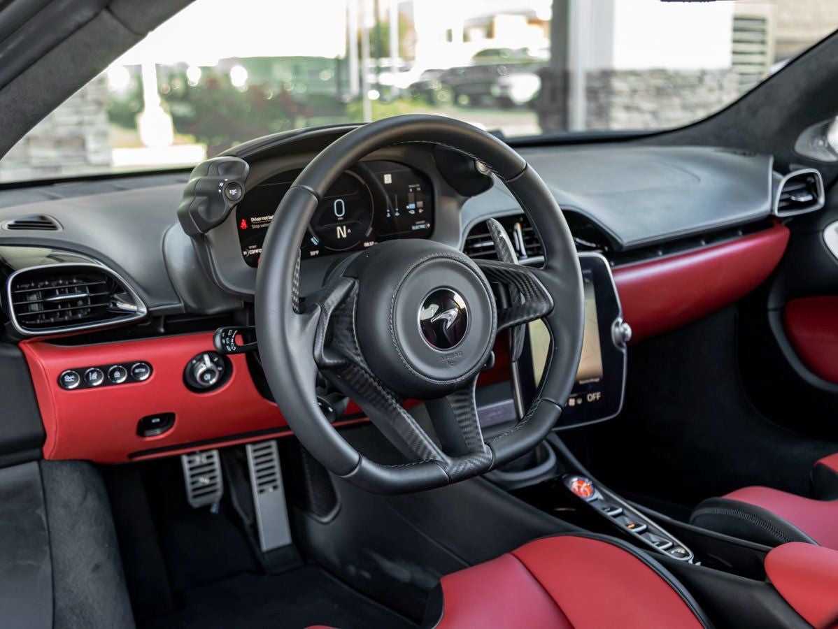 2025 McLaren Artura TechLux