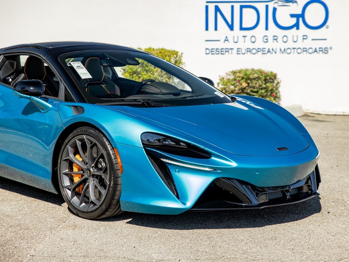 2025 McLaren Artura Spider