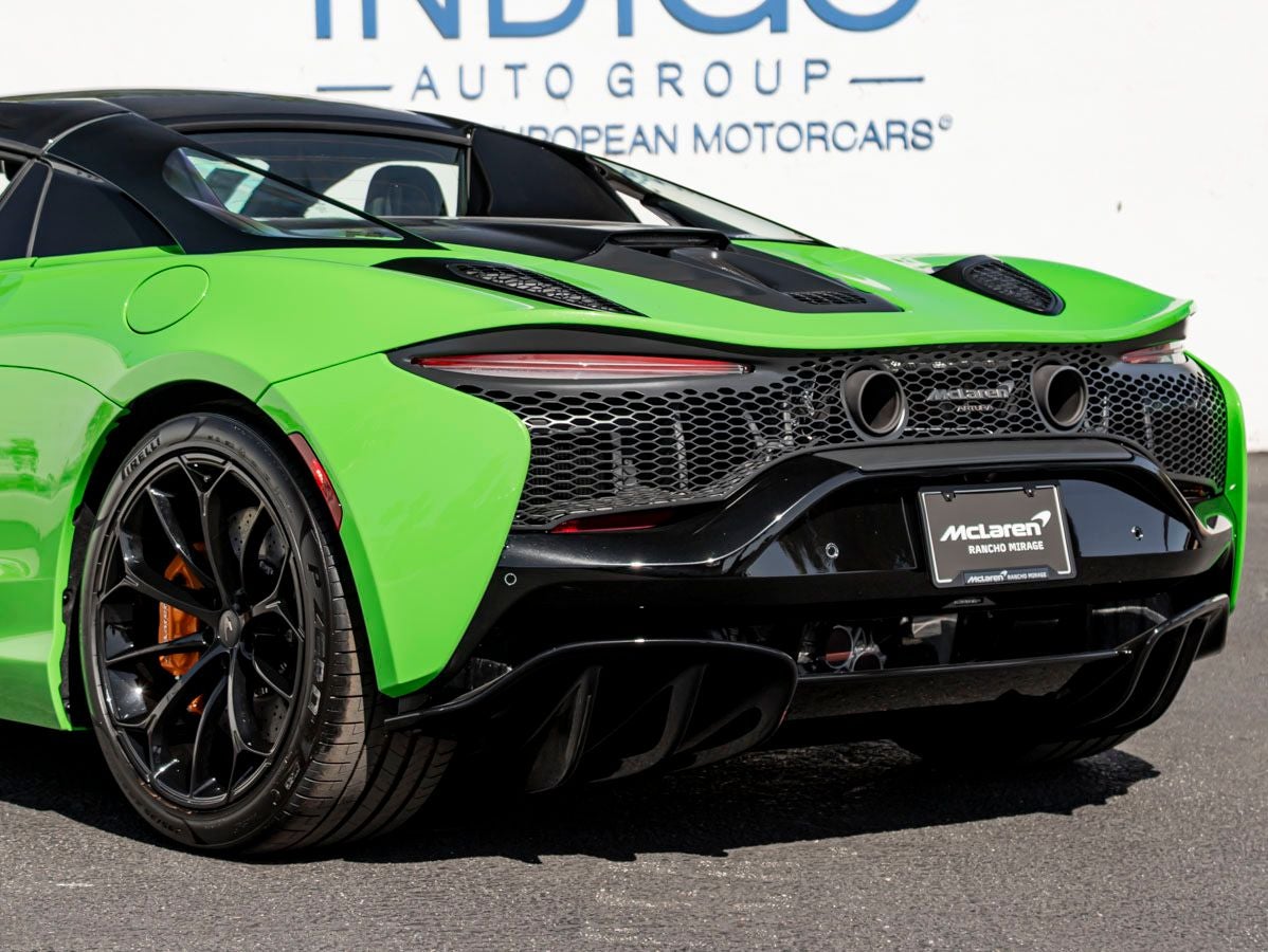 2026 McLaren Artura Spider